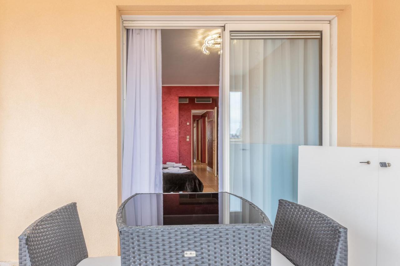 Luxury Studio Renovated 2024 With Free Parking Beausoleil Zewnętrze zdjęcie
