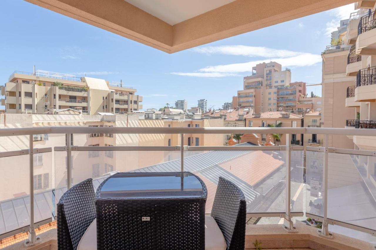 Luxury Studio Renovated 2024 With Free Parking Beausoleil Zewnętrze zdjęcie