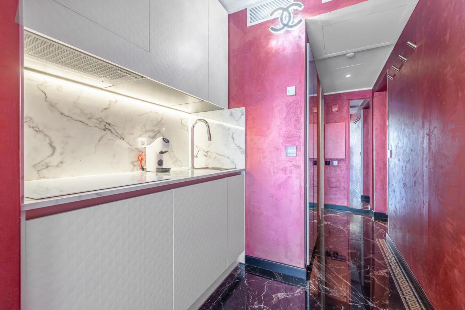 Luxury Studio Renovated 2024 With Free Parking Beausoleil Zewnętrze zdjęcie